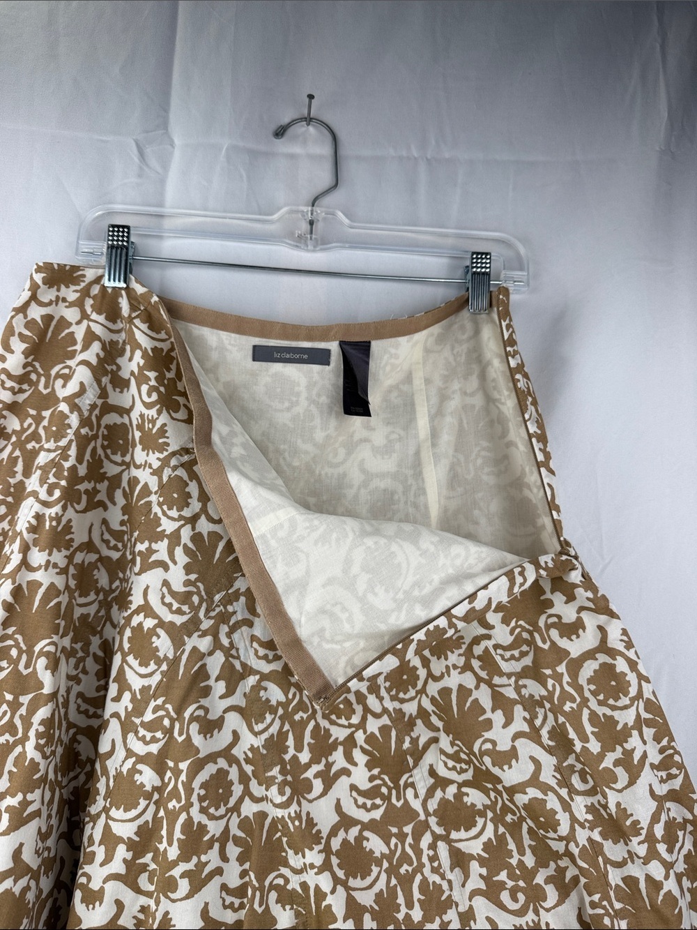 Liz Claiborne Cream and Tan Damask A-Line Side Zip Lined Skirt Women’s Size 14 - Picture 7 of 7
